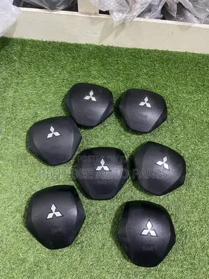 Outlander 2016-2017-2018-2019-2020 Airbag Cover Available