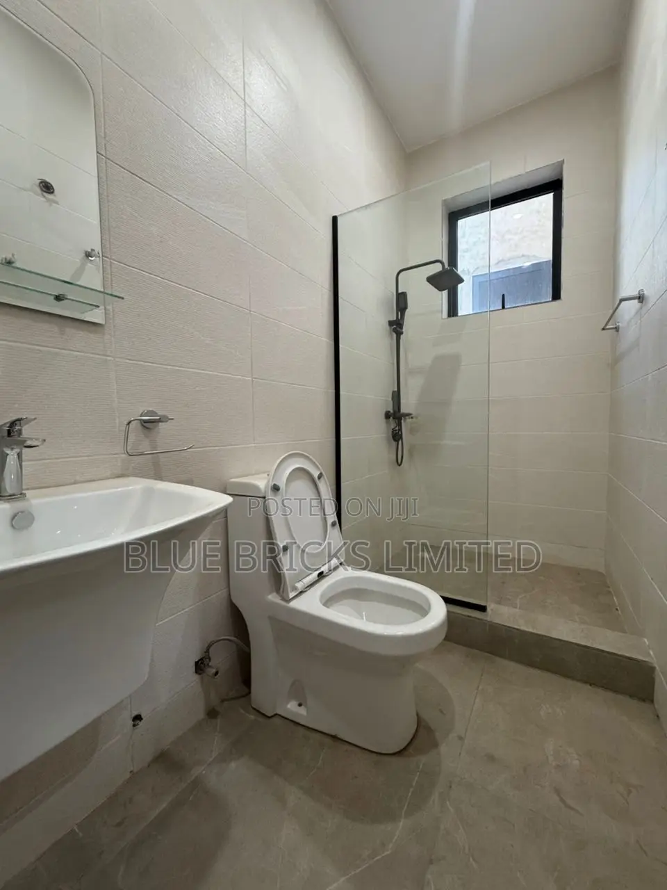 4bdrm House in Spintex Manet for rent