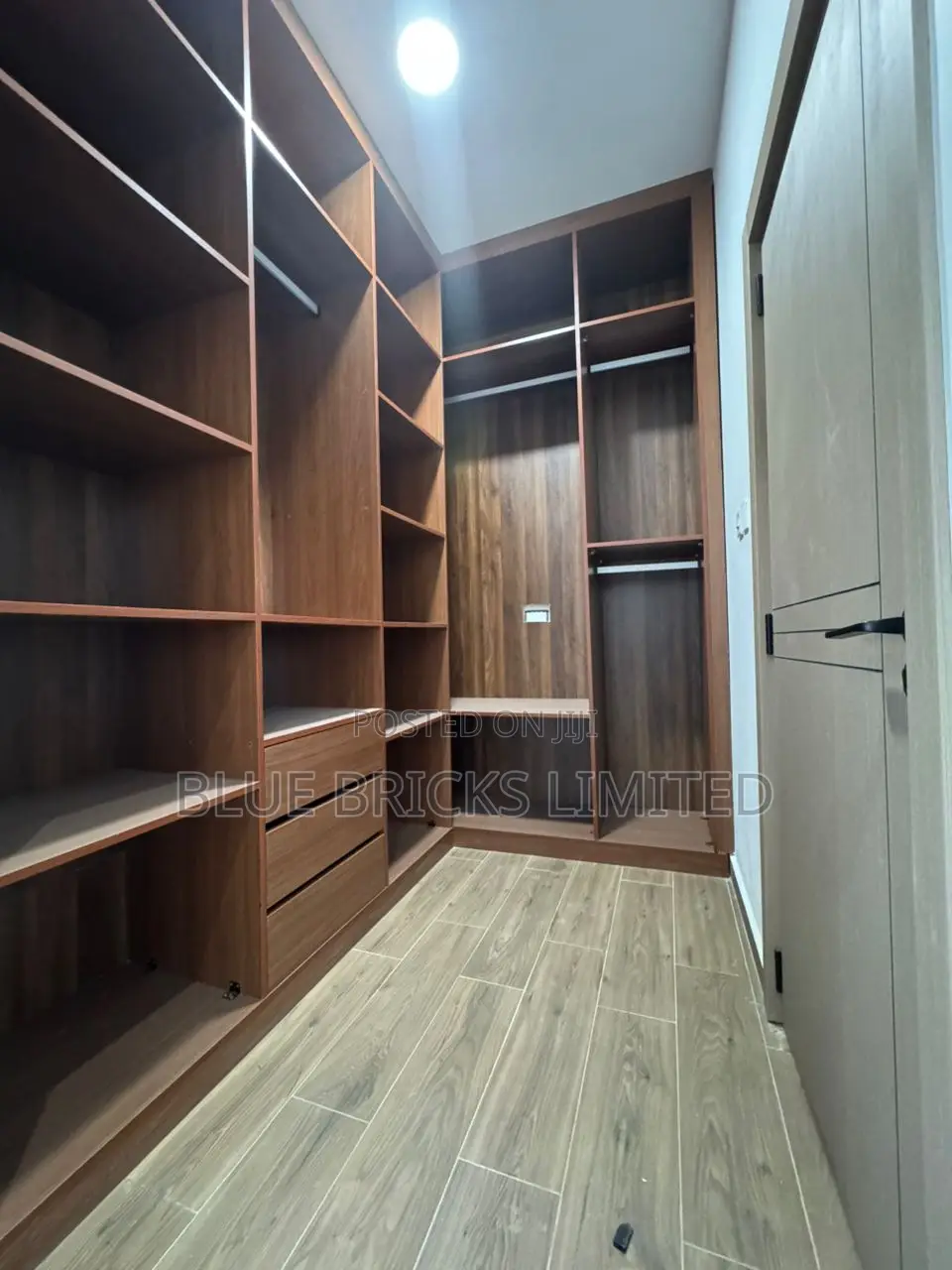 4bdrm House in Spintex Manet for rent