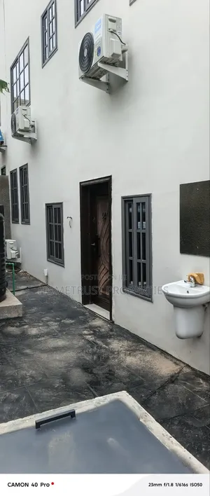 6bdrm Duplex in Ashongman Bank Of, Kwabenya for rent
