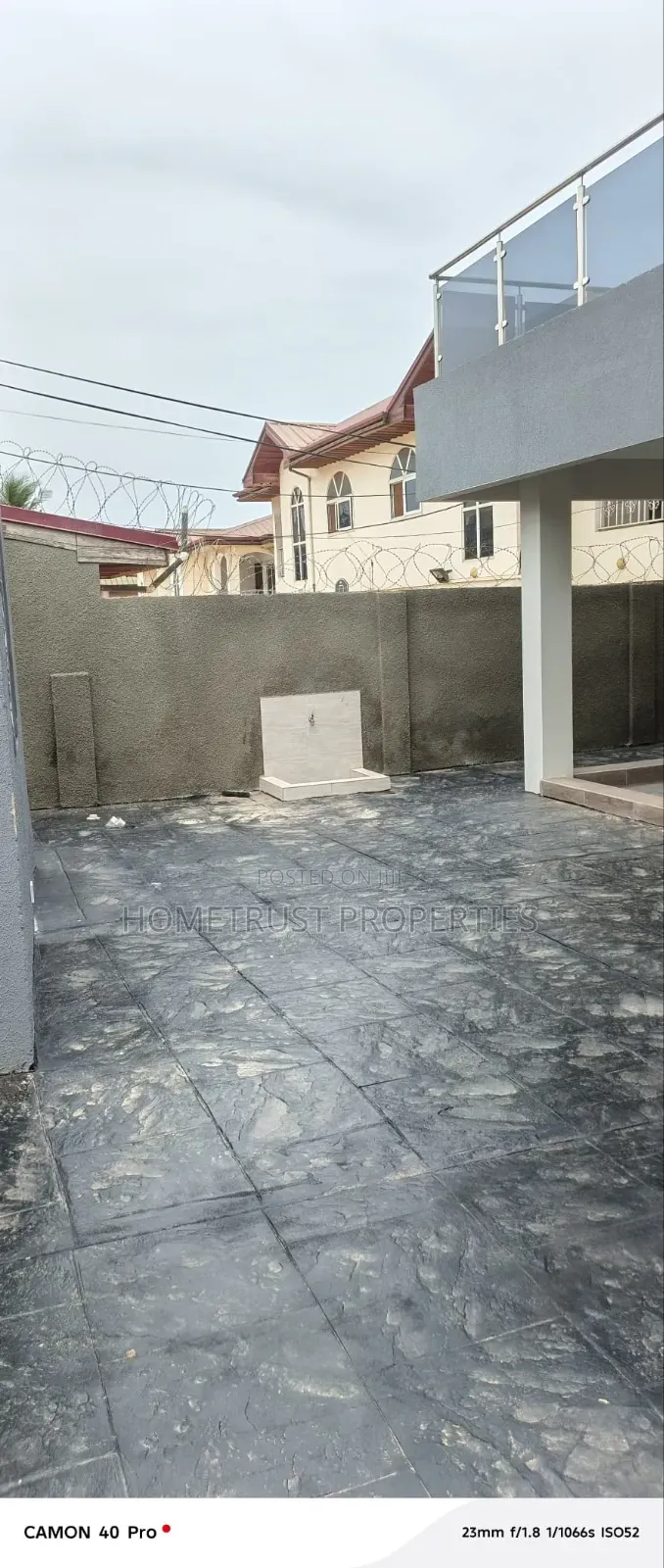 6bdrm Duplex in Ashongman Bank Of, Kwabenya for rent
