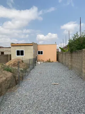 2bdrm House in Pokuase for rent