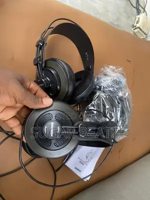 Samson Sr850 Studio Monitors.For Music Production and Video Editing