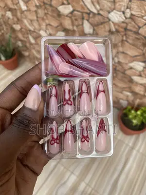 24pcs Stiletto Press-on Nails With Elegant 3d Designs