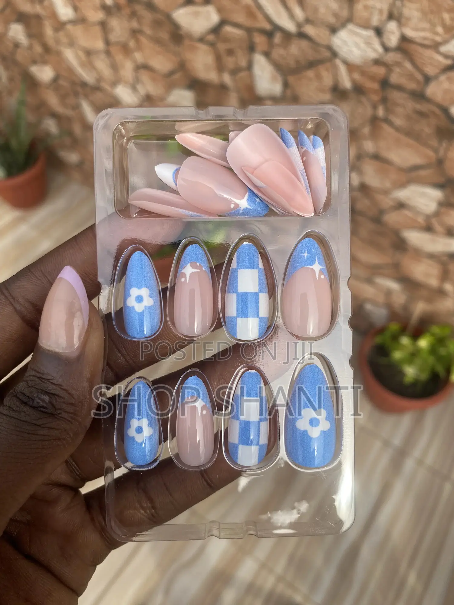 24pcs Basic Press-on Nails With Simple Cute Designs