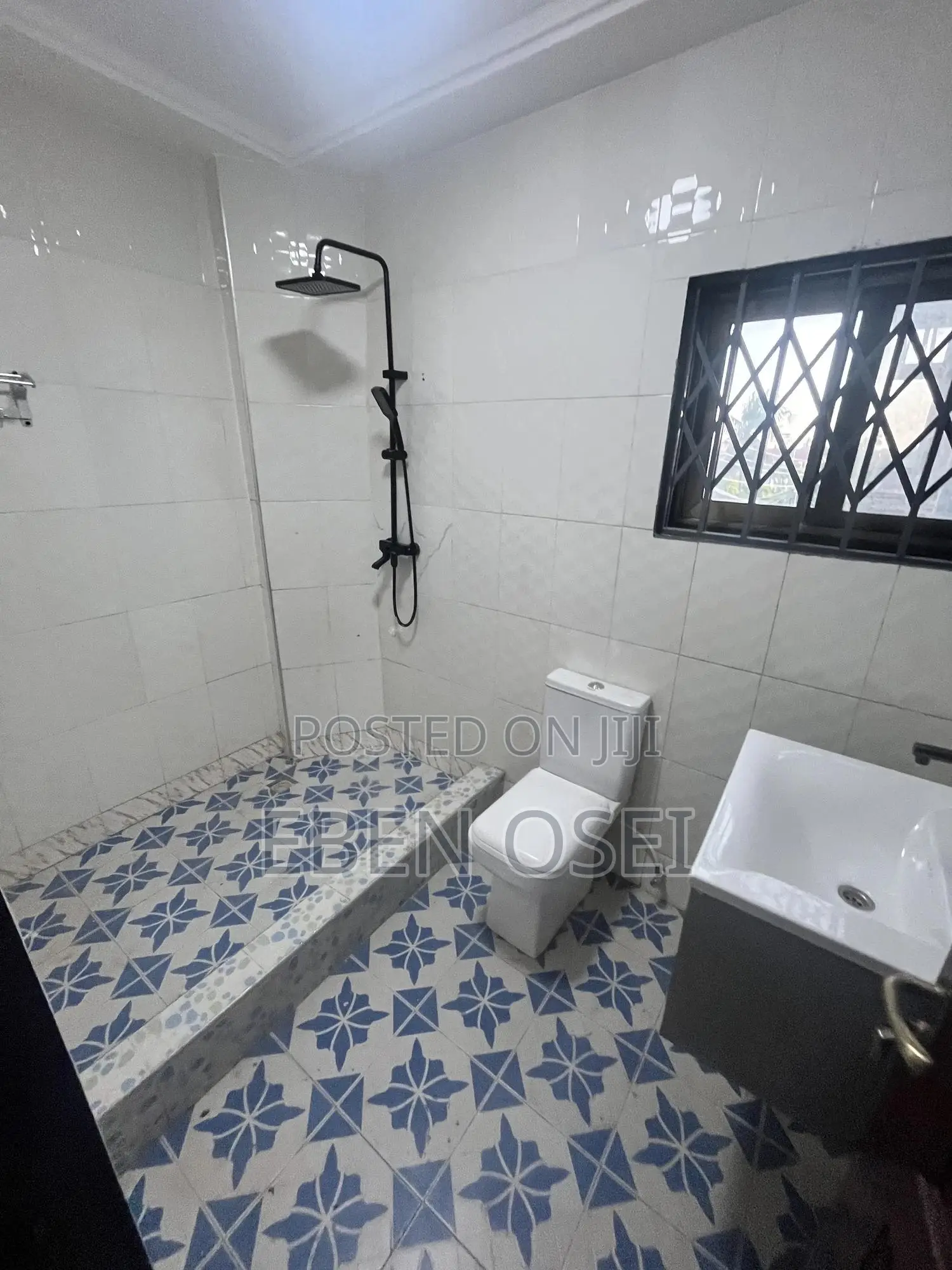 2bdrm Apartment in Dansoman for rent