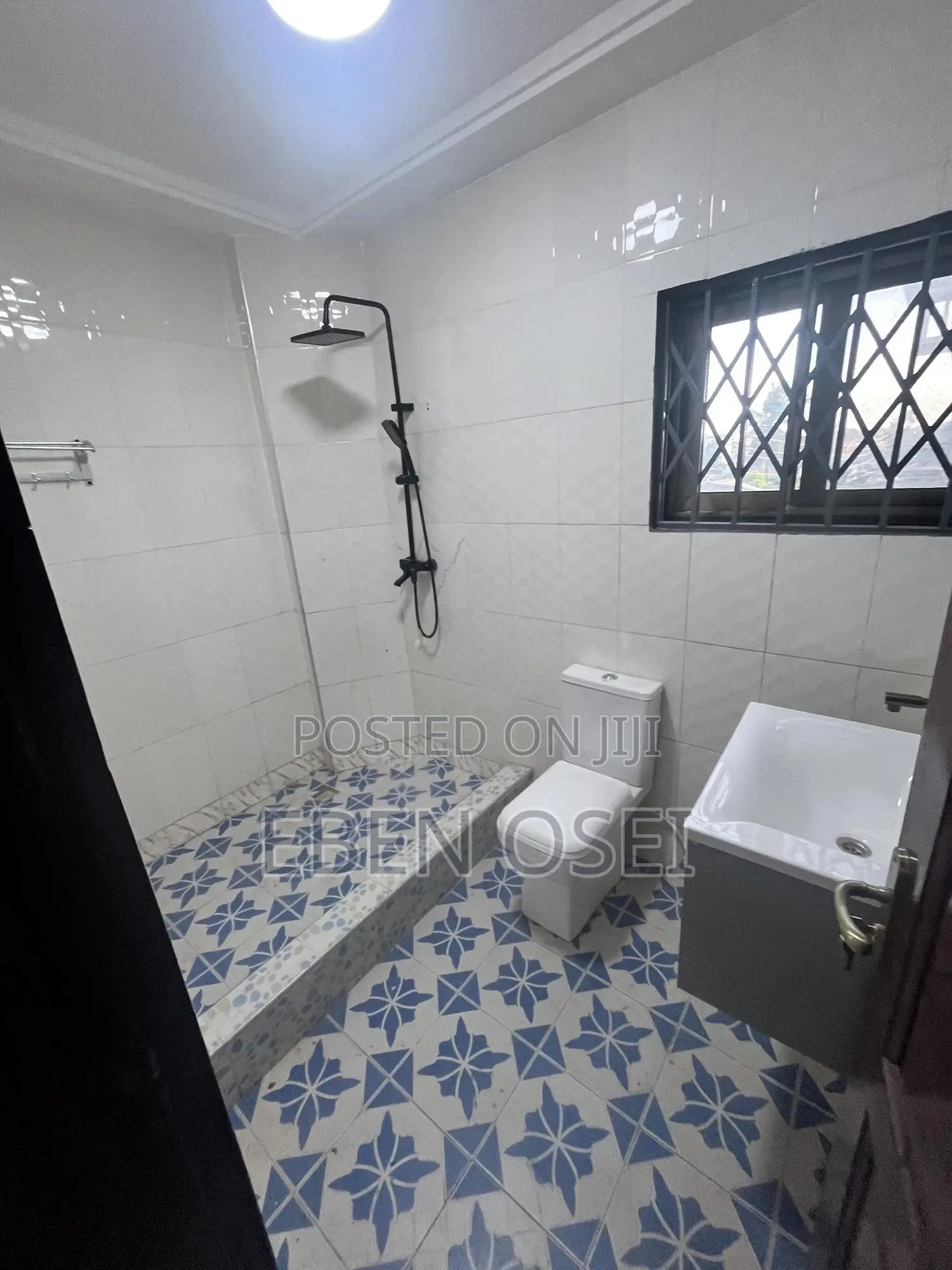 2bdrm Apartment in Dansoman for rent