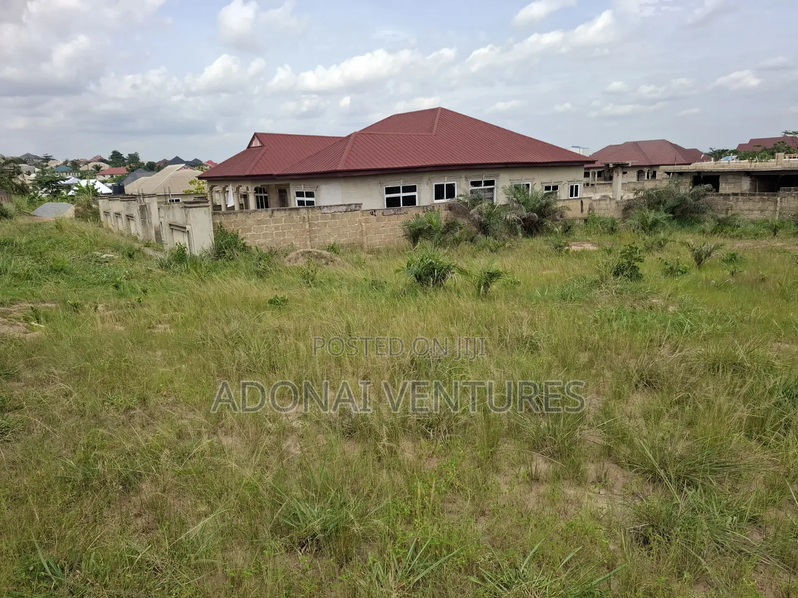 One Plot of Land for Sale in Sokoban Apaaso