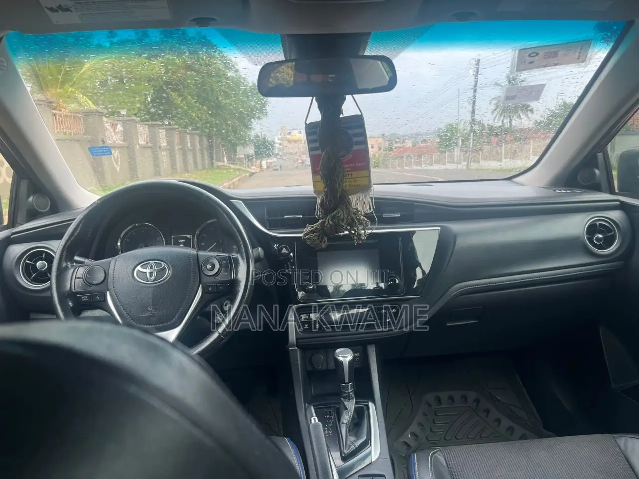 Toyota Corolla 2019 Red