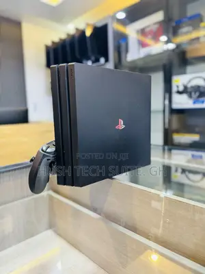 Ps4 Pro Console With New Ps4 Fusion Pro Controller