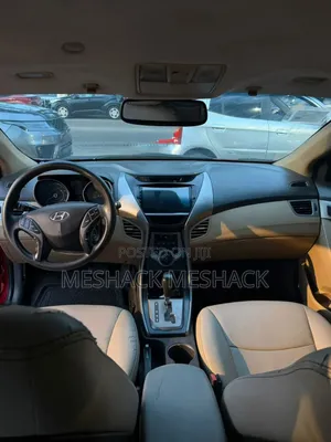 Hyundai Elantra 2013 Red
