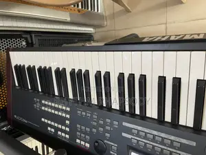 Yamaha Moxf8