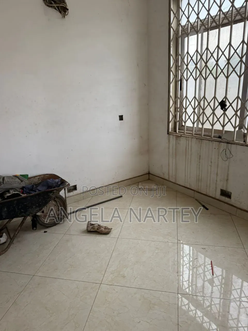 4bdrm House in Lashibi, Accra Metropolitan for sale