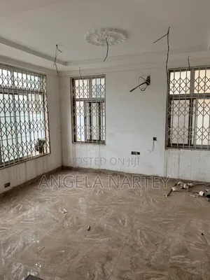 4bdrm House in Lashibi, Accra Metropolitan for sale