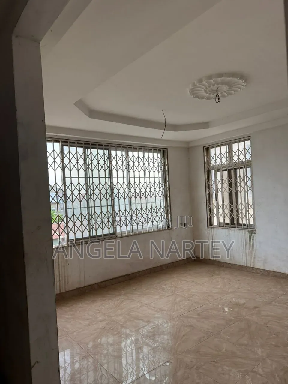 4bdrm House in Lashibi, Accra Metropolitan for sale