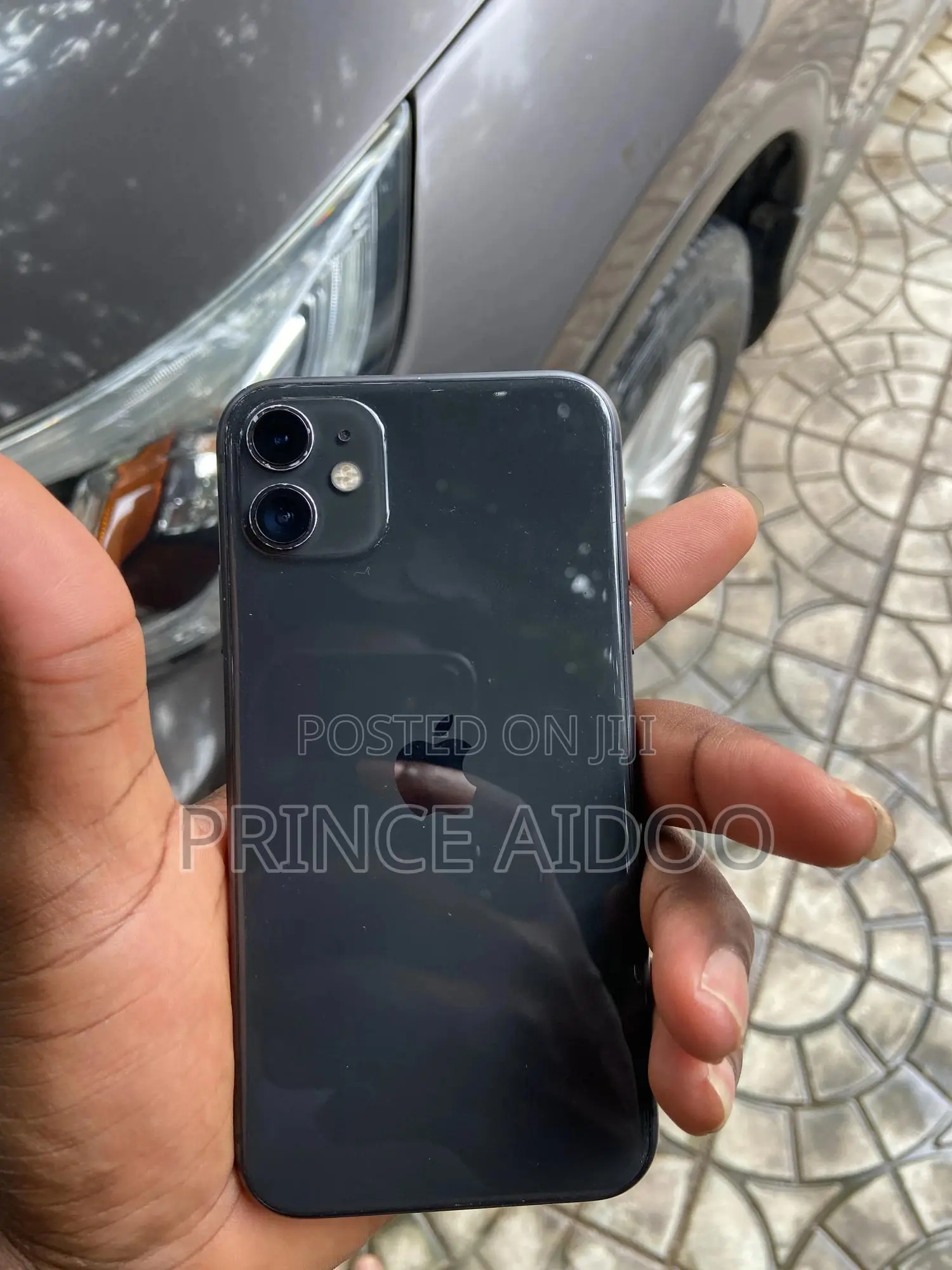 Apple iPhone 11 64 GB Gray