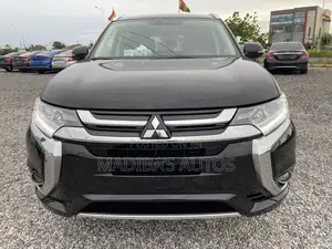 Mitsubishi Outlander 2.0 PHEV AWD 2018 Black