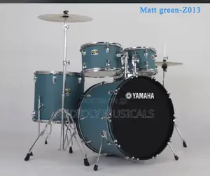 Full 5- Set Yamaha Drum