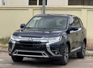 Mitsubishi Outlander SE FWD 2019 Blue