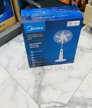 Newly Bulky Midea Fist Fan 18 Rechargeable Fan