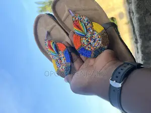 Success Crown Footwear