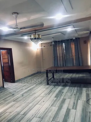 4bdrm House in Lapaz Nyamekye, Nyanmekye for rent
