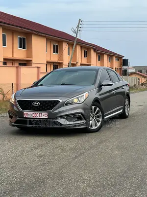 Hyundai Sonata Sport 2.0T Sedan FWD (2.0L 4cyl 6A) 2017 Gray