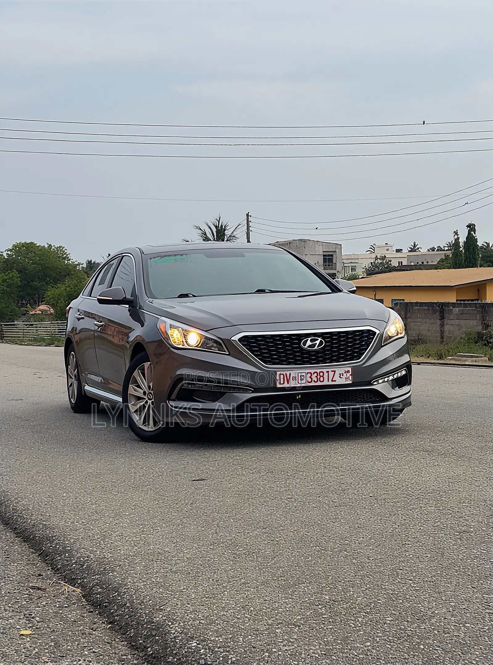 Hyundai Sonata Sport 2.0T Sedan FWD (2.0L 4cyl 6A) 2017 Gray
