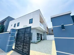 3bdrm House in Adenta, Barrier for sale