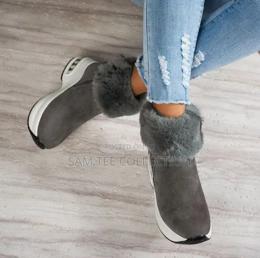 Ladies Stylish Sneakers