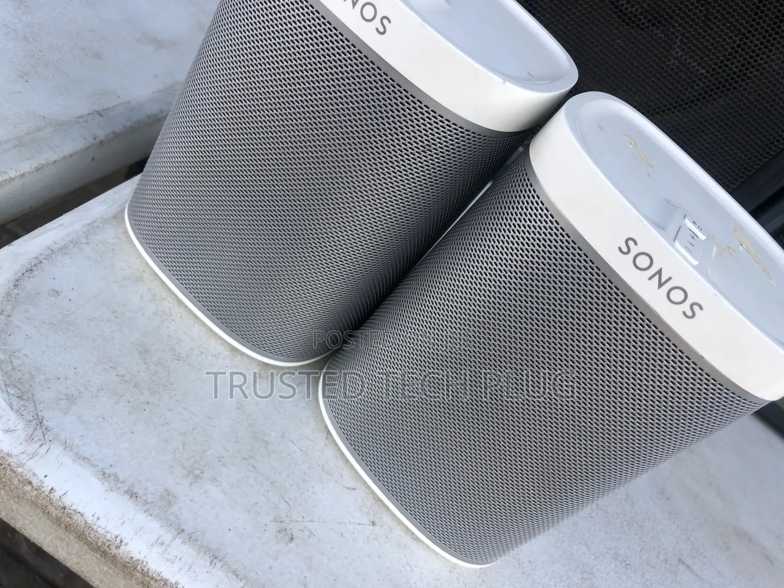 Preowned Sonos Play 1 Airplay Speaker From America for Sale