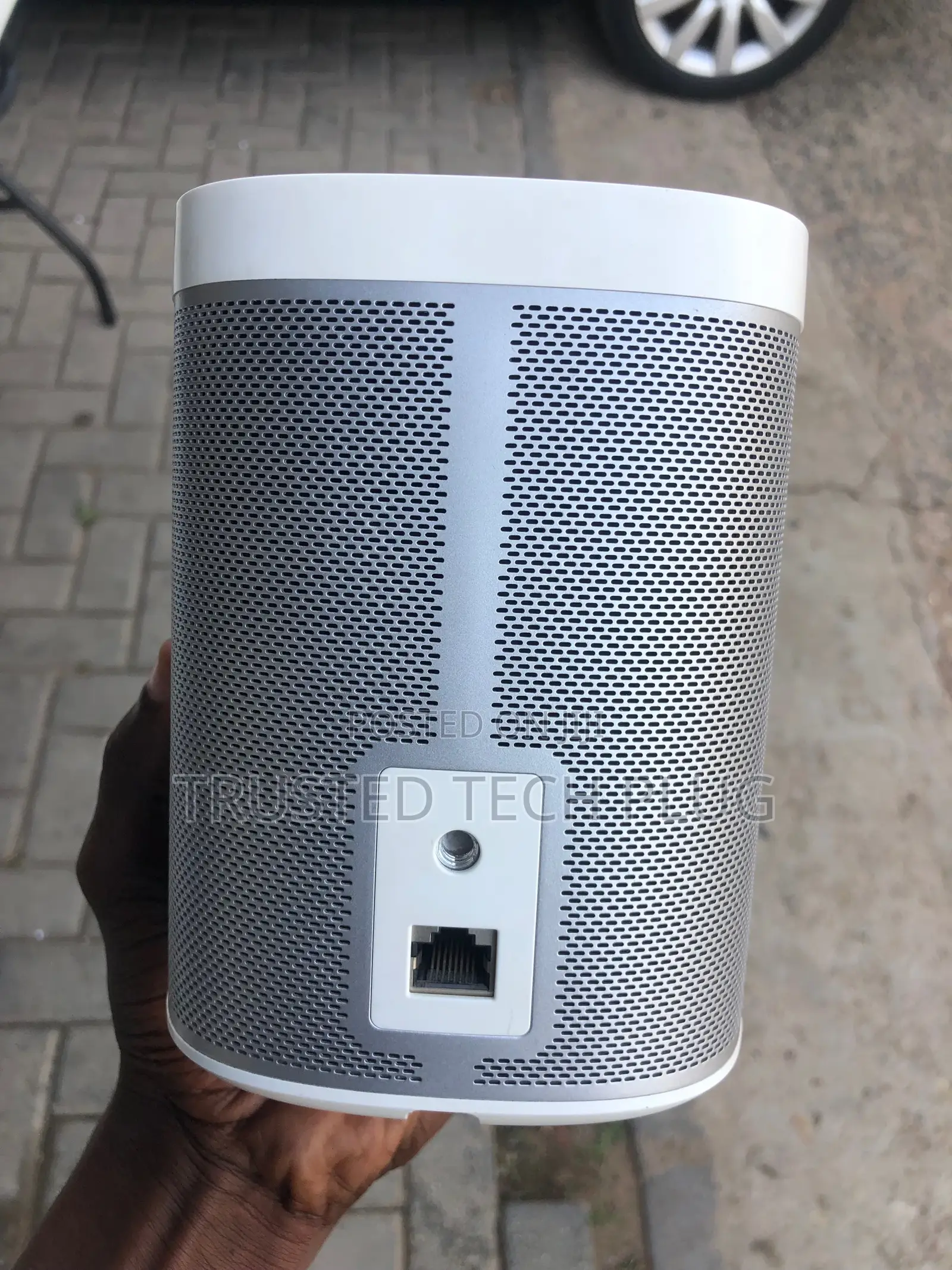 Preowned Sonos Play 1 Airplay Speaker From America for Sale