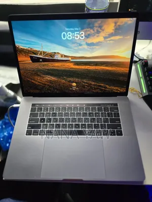 Laptop Apple MacBook Pro 2017 16GB Nvidia SSD 512GB