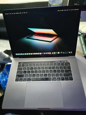 Laptop Apple MacBook Pro 2017 16GB Nvidia SSD 512GB