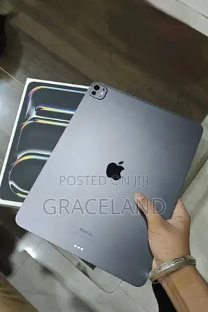 New Apple iPad Pro 11 (2025) 256 GB Black