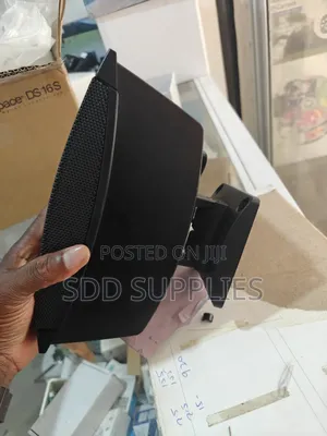 Bose Freespace Ds16s Wall Surface Mount Loudspeaker for Sale in Ghana