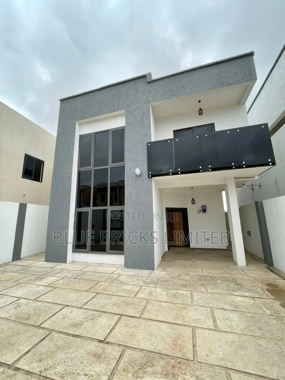 3bdrm House in Manet for sale