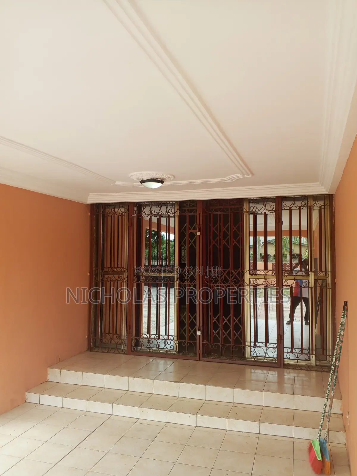 4bdrm House in Nicholas, Police Station for rent