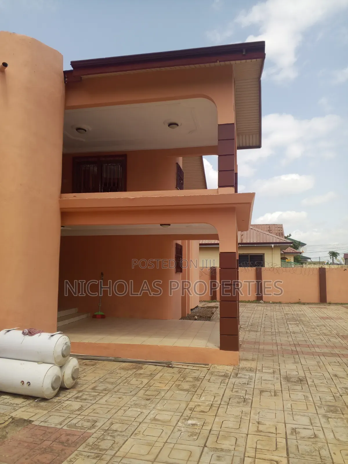 4bdrm House in Nicholas, Police Station for rent