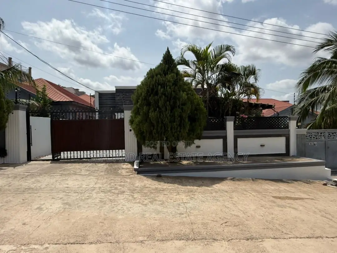 3bdrm House in Sefdard Properties, Kwabenya for sale