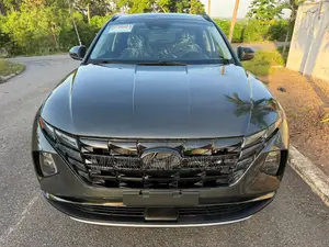 Hyundai Tucson SE 2022 Green