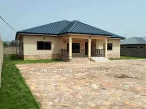 3bdrm House in Royal Senchi, Asuogyaman for sale