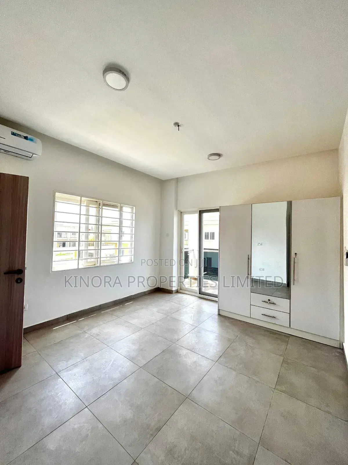 4bdrm Duplex in Manet Estate for rent
