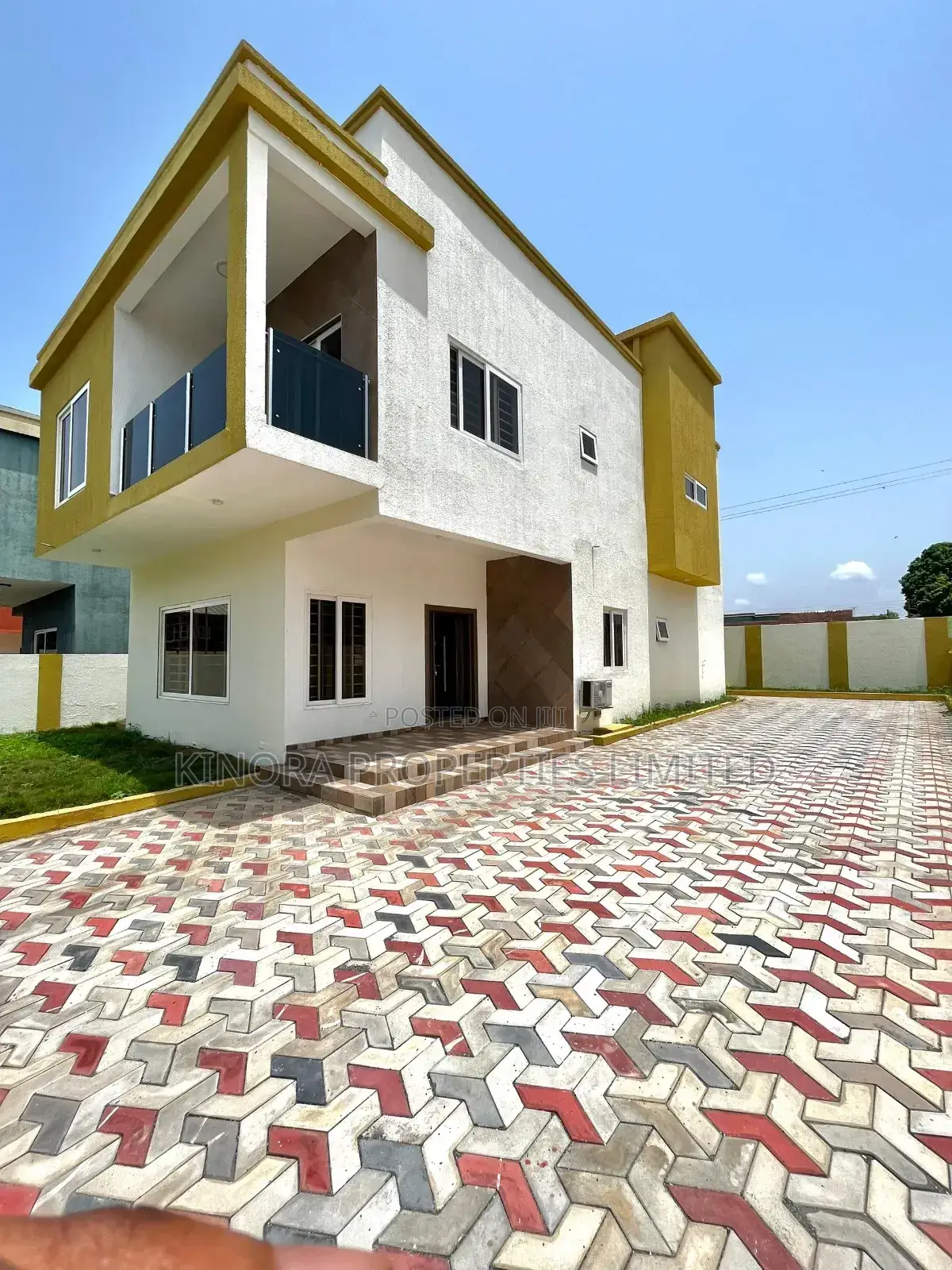 4bdrm Duplex in Manet Estate for rent