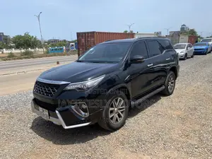 Toyota Fortuner 2.8 D AWD 2019 Black