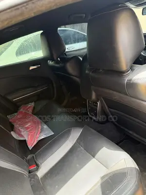 Dodge Charger SXT AWD 2016 Yellow