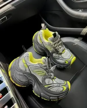 Balenciaga 10 Xl Grey and Yellow