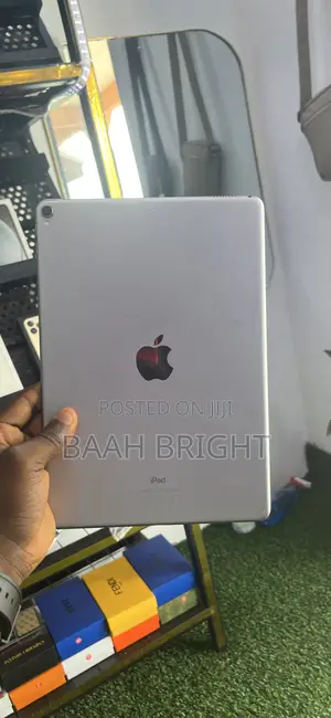 Apple iPad Pro 10.5 (2017) 256 GB White