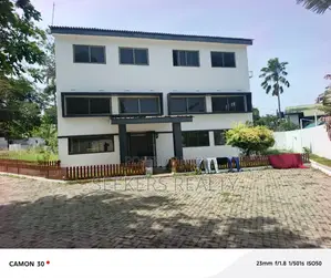  Premium Office Space for Rent – Airport Residential Area 