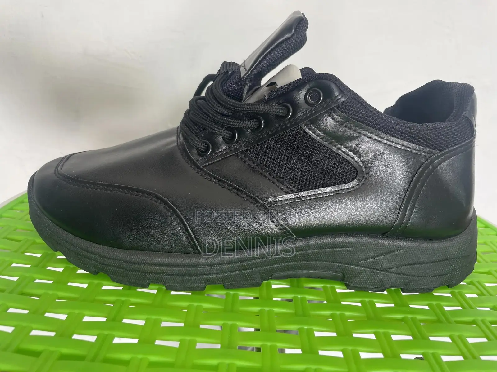 Nice Black Sneakers for Sale
